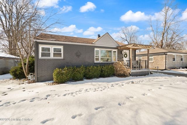 4050 Addison Ln, Louisville, KY 40216