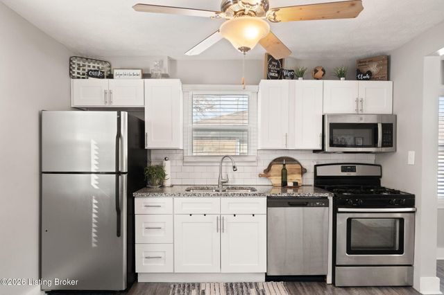 4050 Addison Ln, Louisville, KY 40216