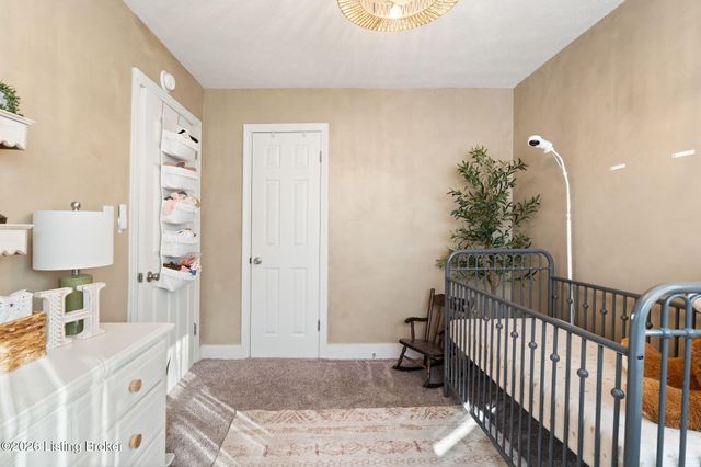 4050 Addison Ln, Louisville, KY 40216