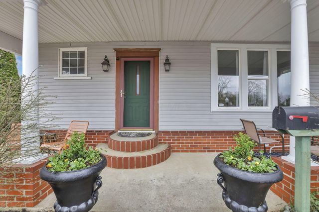 7487 E Main Street, Reynoldsburg, OH 43068