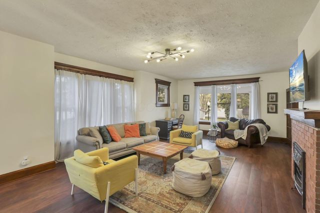 7487 E Main Street, Reynoldsburg, OH 43068