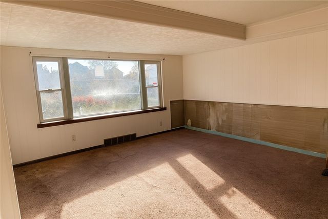 419 31st St, Mckeesport, PA 15132
