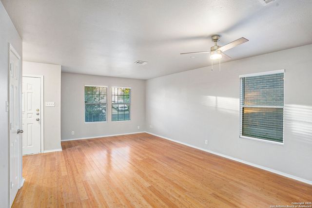 135 Blue Juniper, San Antonio, TX 78253