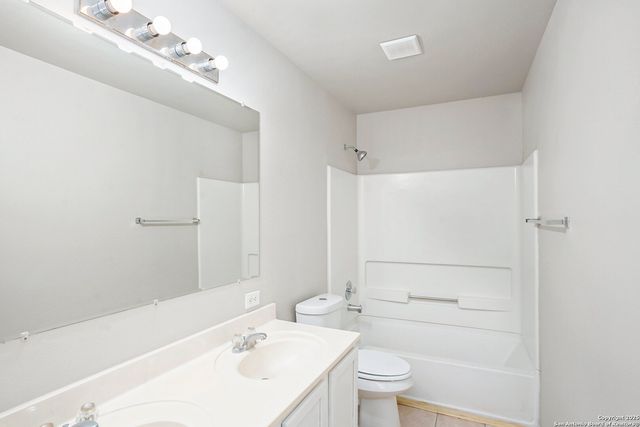 135 Blue Juniper, San Antonio, TX 78253