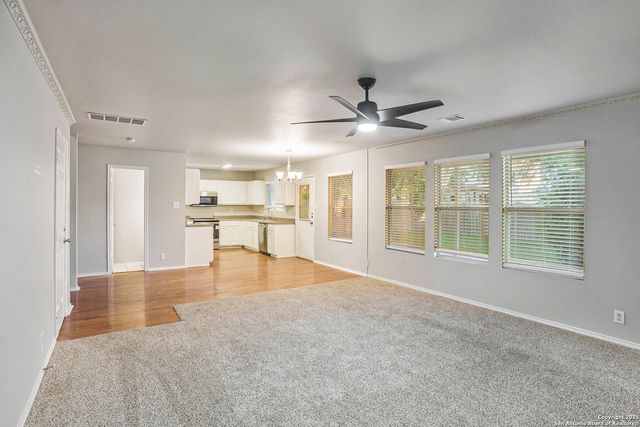 135 Blue Juniper, San Antonio, TX 78253