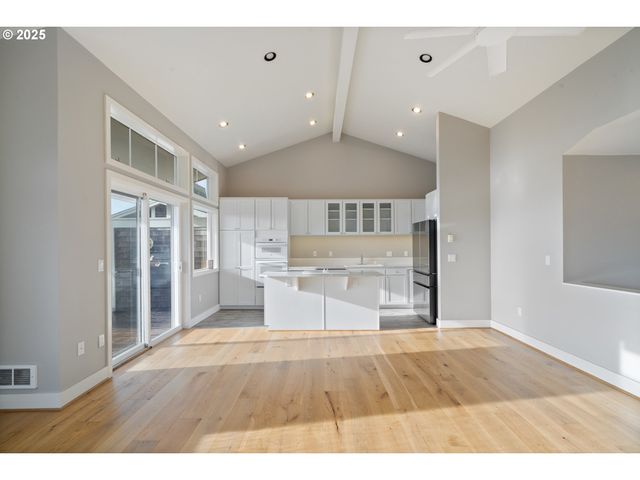 455 CAPES Dr, Oceanside, OR 97134