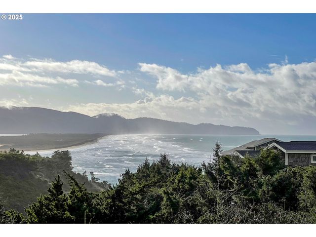 455 CAPES Dr, Oceanside, OR 97134