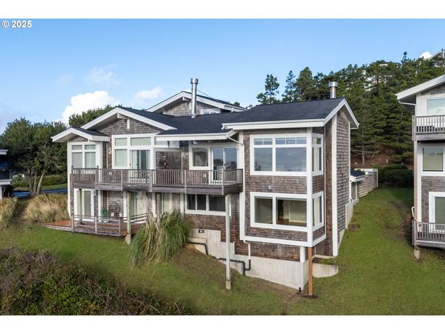 455 CAPES Dr, Oceanside, OR 97134