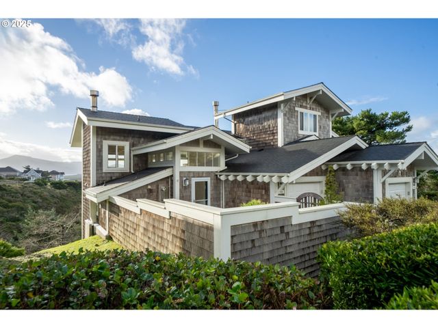 455 CAPES Dr, Oceanside, OR 97134