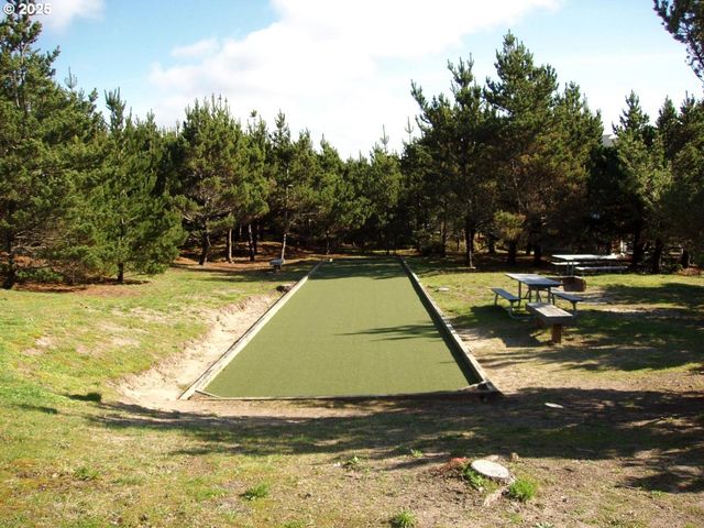 455 CAPES Dr, Oceanside, OR 97134