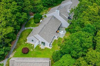 20 Woodrise 20, Falmouth, MA 02540