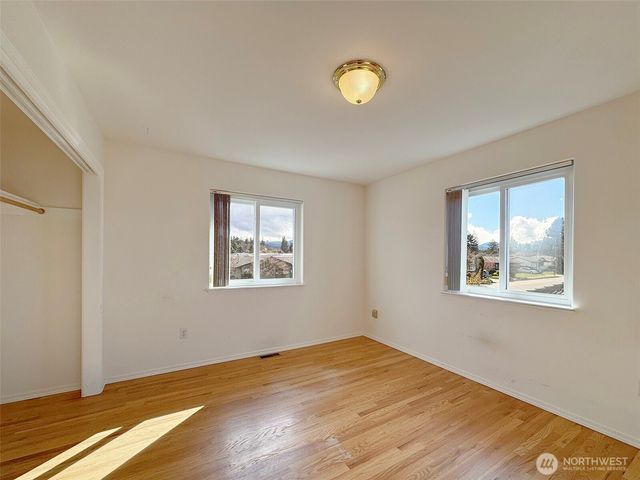 700 W Fir Street, Sequim, WA 98382