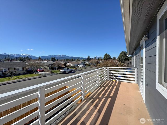 700 W Fir Street, Sequim, WA 98382