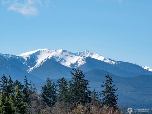 700 W Fir Street, Sequim, WA 98382