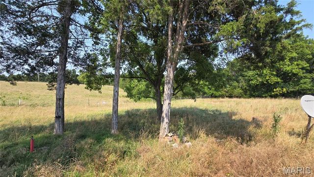 8861 Shur Lee Lane, Dittmer, MO 63023