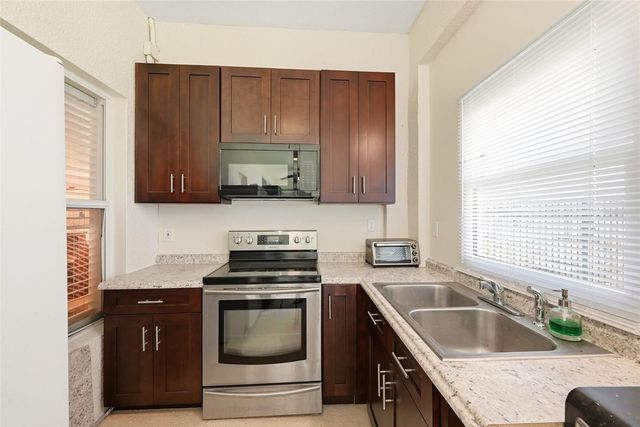 14620 CABLESHIRE WAY, Orlando, FL 32824
