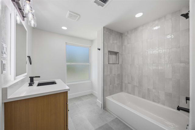 3306 Calumet Street, Houston, TX 77004