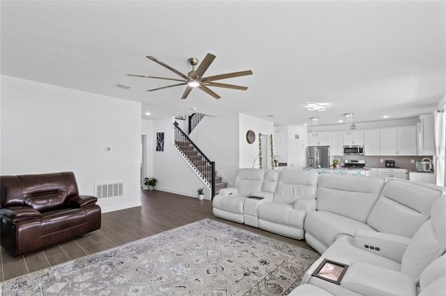 5672 WOOD BRIDGE PLACE, St Cloud, FL 34771