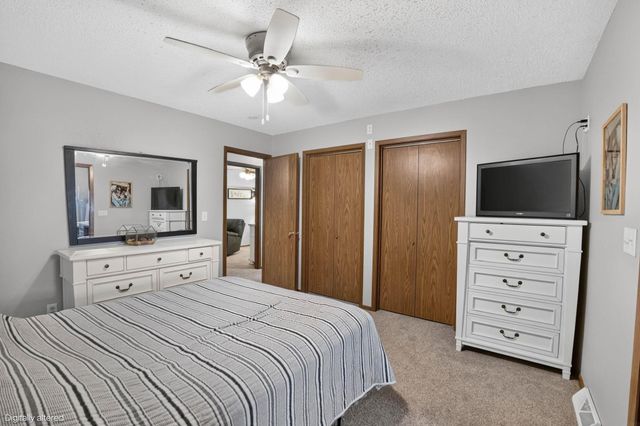 3951 Valdez Drive, Waterloo, IA 50701