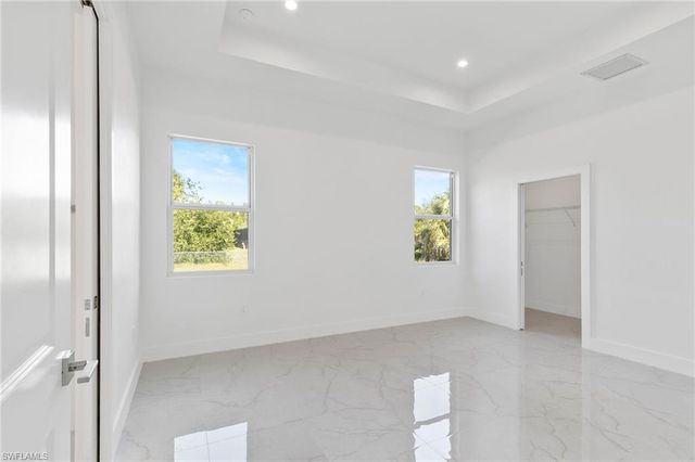 1081 Desoto BLVD S, Naples, FL 34117