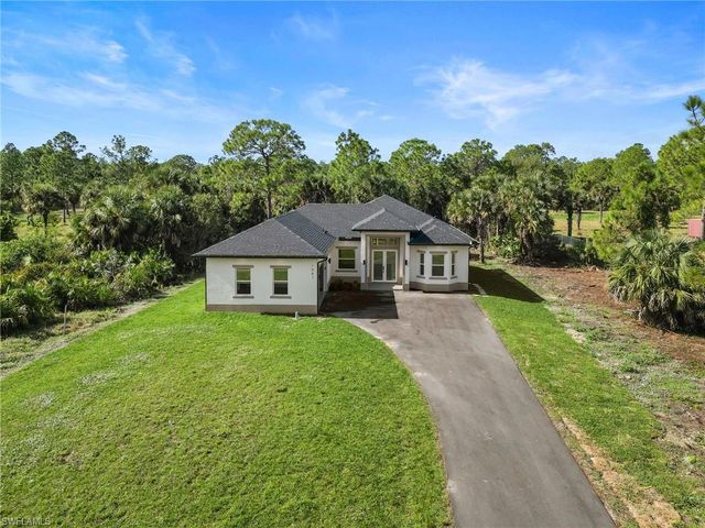 1081 Desoto BLVD S, Naples, FL 34117