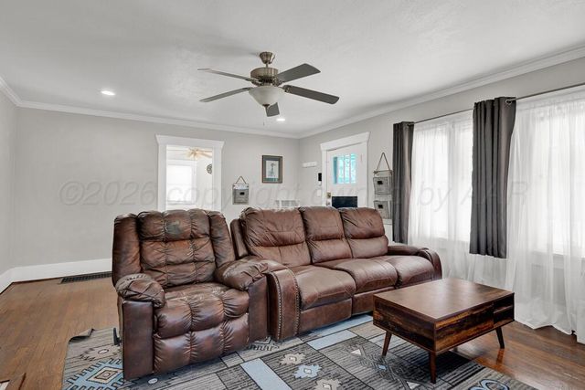 1012 SW 16TH Avenue, Amarillo, TX 79102