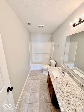 12431 Teacup Way, Indianapolis, IN 46235