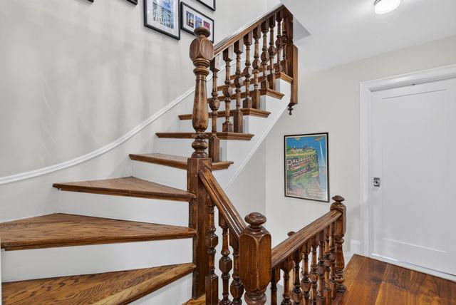 550 E Broadway 2, Boston, MA 02127