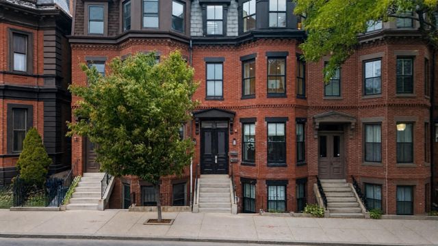 550 E Broadway 2, Boston, MA 02127