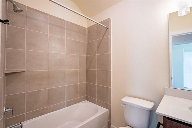 9102 Highland Northern Way, Houston, TX 77088