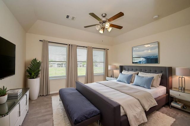 8231 Hawthorn Valley Lane, Houston, TX 77095