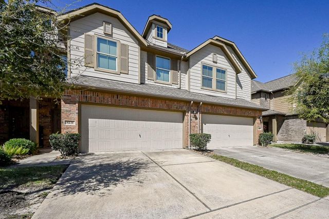 8231 Hawthorn Valley Lane, Houston, TX 77095