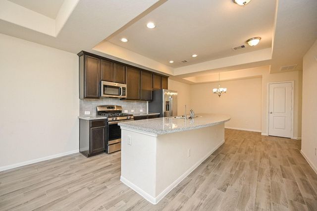 8231 Hawthorn Valley Lane, Houston, TX 77095