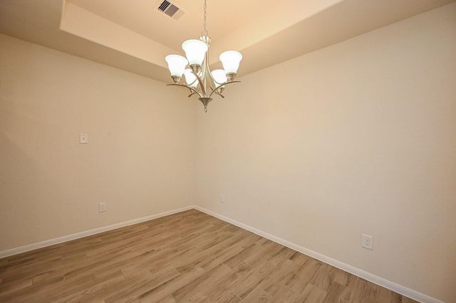 8231 Hawthorn Valley Lane, Houston, TX 77095