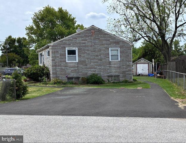 8 EASTERN ST, Glen Burnie, MD 21061