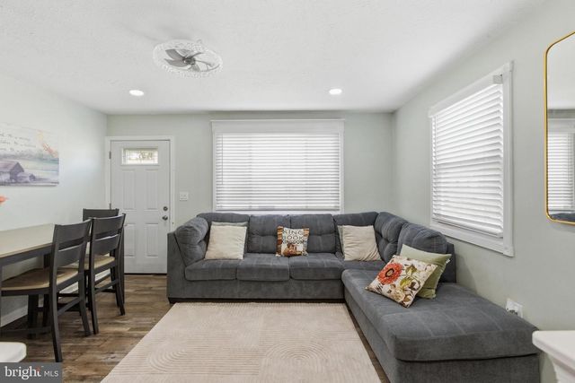 8 EASTERN ST, Glen Burnie, MD 21061