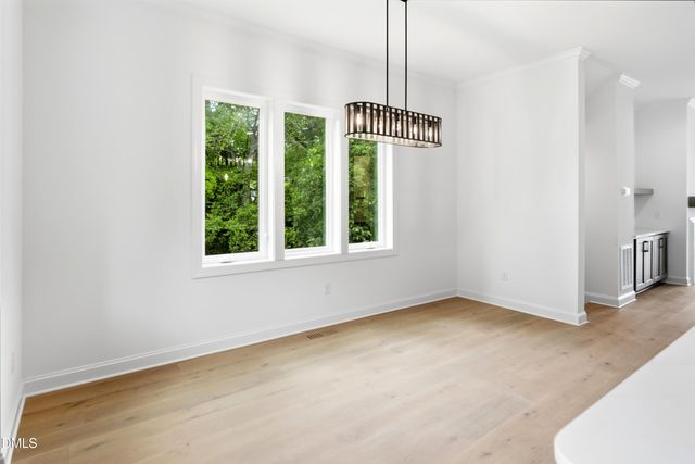 1201 Brookside Drive 112, Raleigh, NC 27604