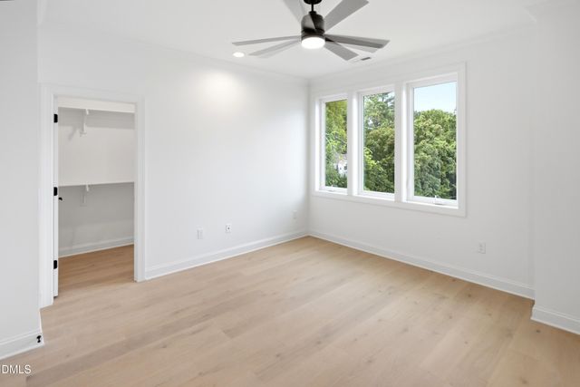 1201 Brookside Drive 112, Raleigh, NC 27604