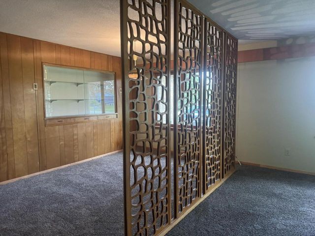 22 WELLE DRIVE, Oshkosh, WI 54902