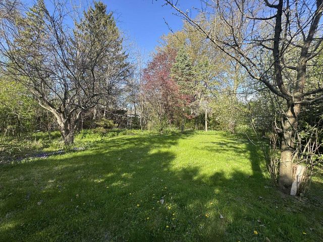 22 WELLE DRIVE, Oshkosh, WI 54902