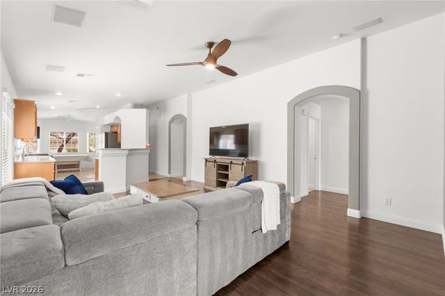 9360 Maple Red Court, Las Vegas, NV 89139