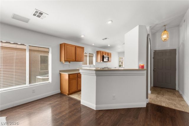 9360 Maple Red Court, Las Vegas, NV 89139