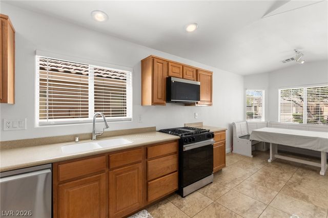 9360 Maple Red Court, Las Vegas, NV 89139