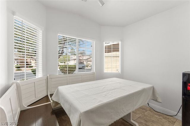 9360 Maple Red Court, Las Vegas, NV 89139