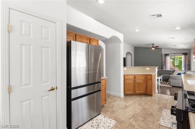 9360 Maple Red Court, Las Vegas, NV 89139