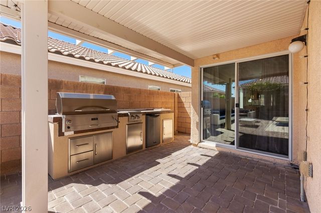 9360 Maple Red Court, Las Vegas, NV 89139