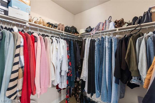 9360 Maple Red Court, Las Vegas, NV 89139