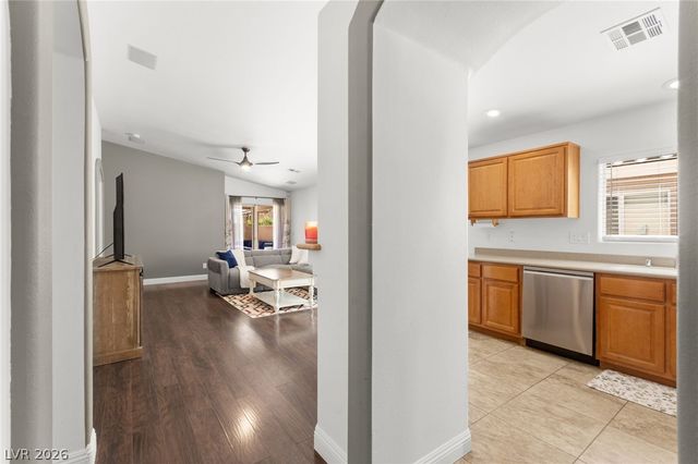 9360 Maple Red Court, Las Vegas, NV 89139