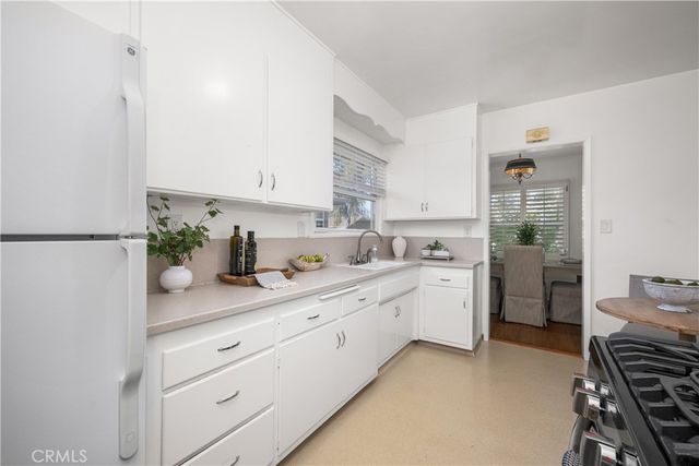 4328 Snowden Avenue, Lakewood, CA 90713