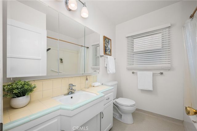 4328 Snowden Avenue, Lakewood, CA 90713